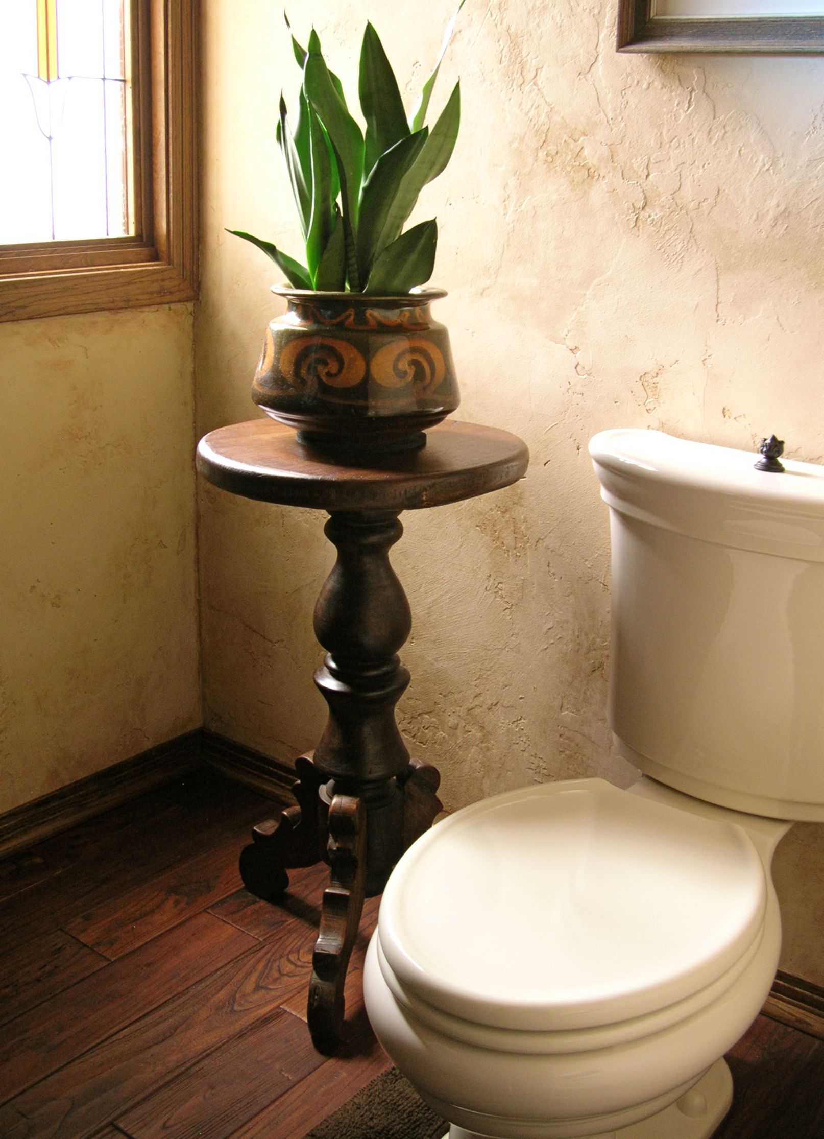 spanish_colonial_powder_room_with_stained_glass_windows_and_faux_finish_on_walls_3